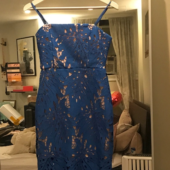 Blue floral lace dress - Picture 3 of 3